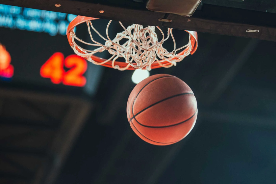 Javier Cuenca Basketball